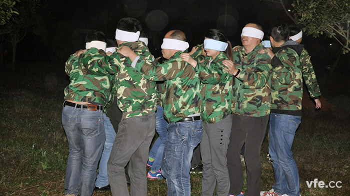 以用戶為中心，銀河電氣開展“卓越團(tuán)隊(duì)”拓展訓(xùn)練