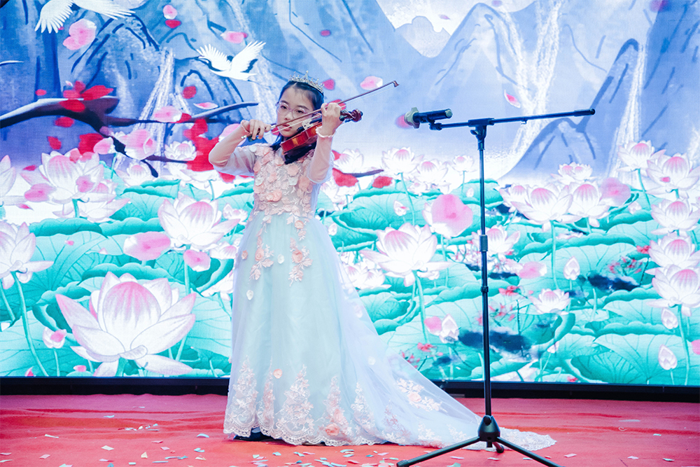 年會(huì) 年會(huì)